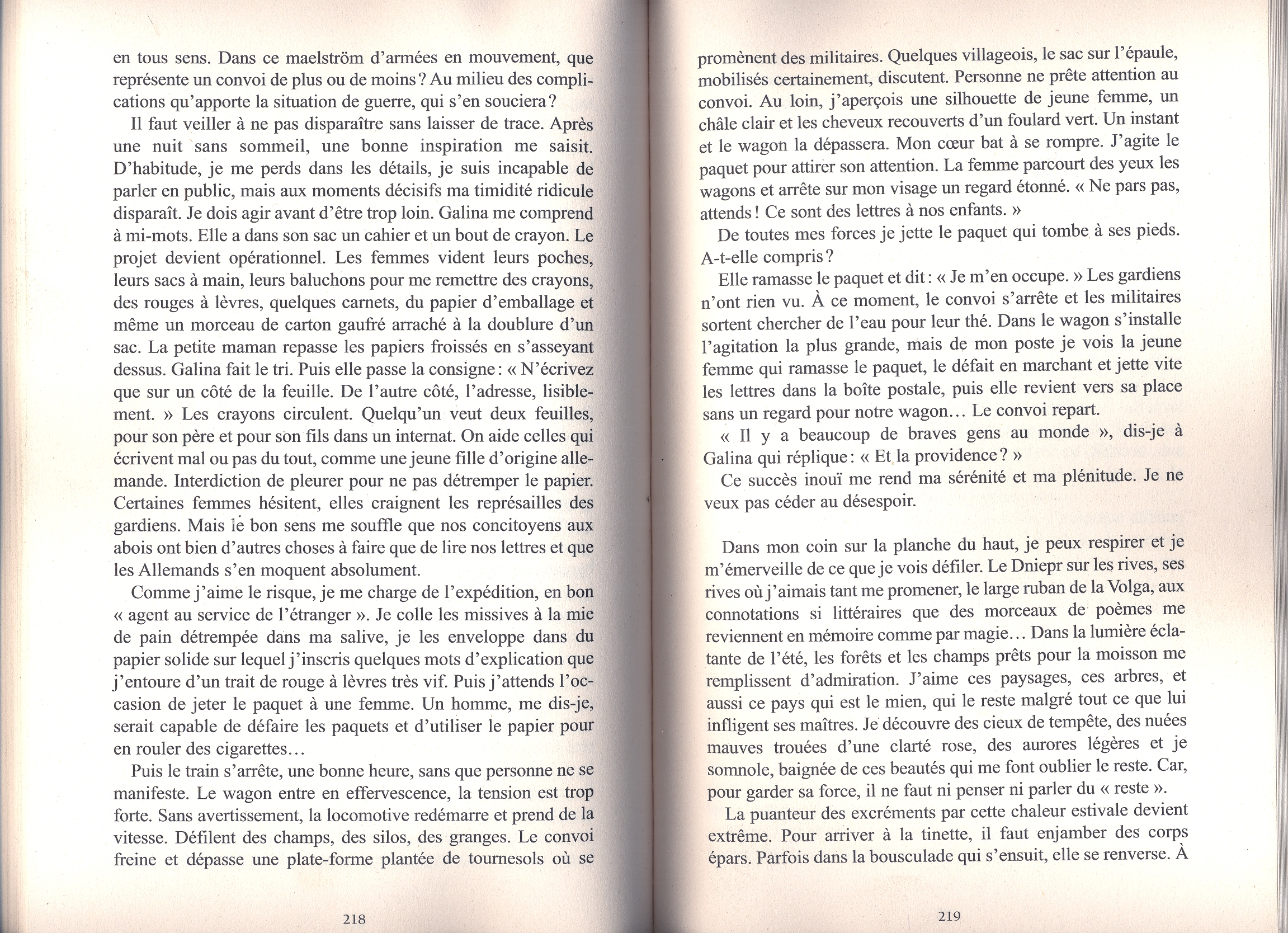 RC BIB Roman. Epopée Tristes printemps. Le convoi pages 218-9 par Anne Hogenhuis. Editions du Rocher. 2012-04-27